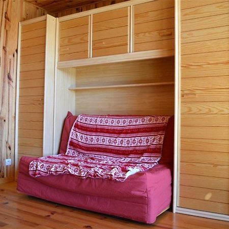 Bas De Chalet Cosy Avec Balcon Et 1 Chambre - Fr-1-593-26 Les Angles  Exterior photo